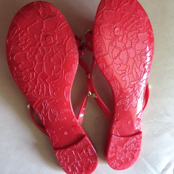 Victoria Adames Red Spike Stud Jelly Sandals - Picture 2 of 2